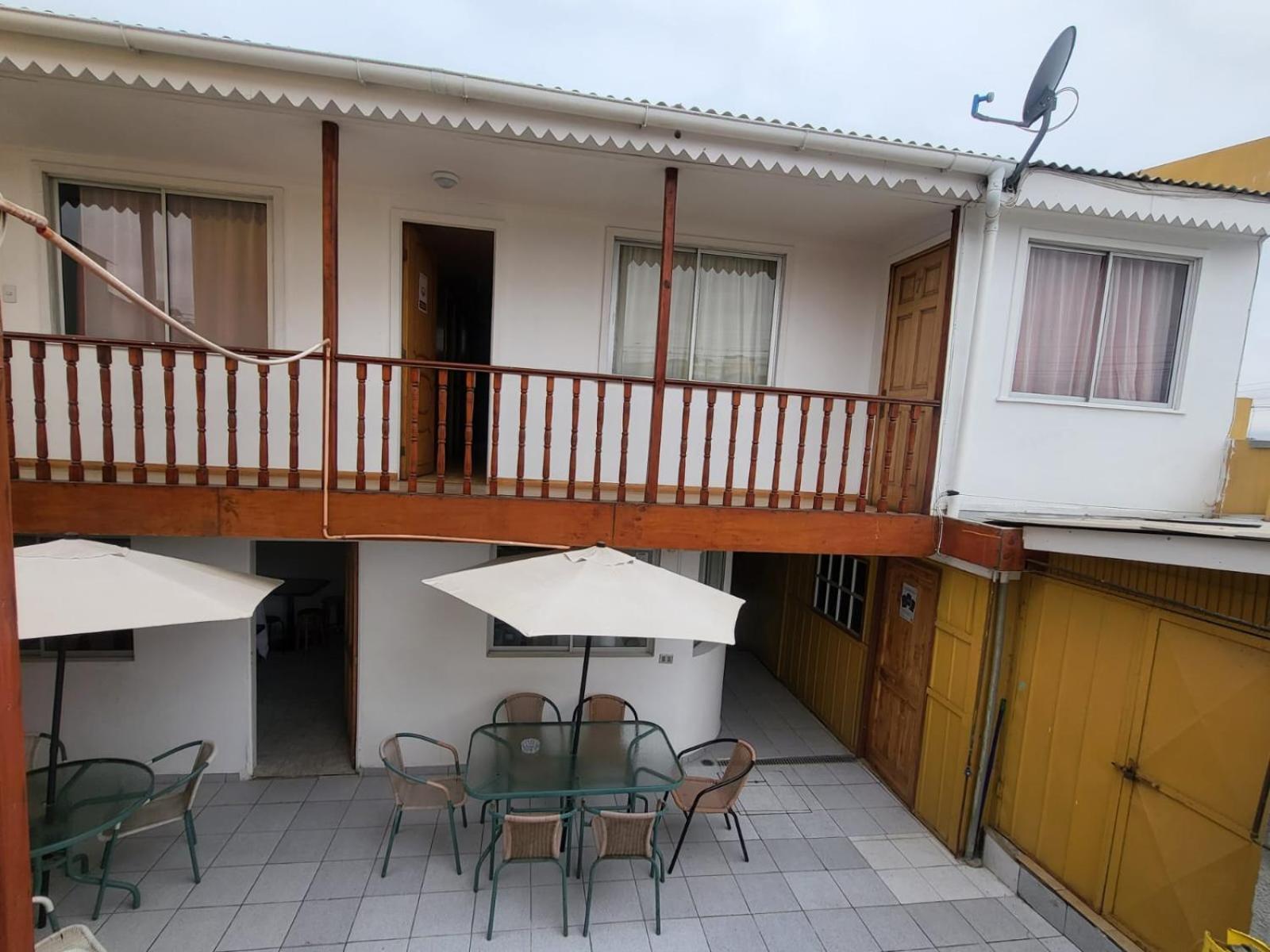 Hostal Aleja Caldera Exterior foto